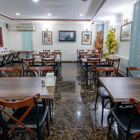 Uemit Hotel 2*