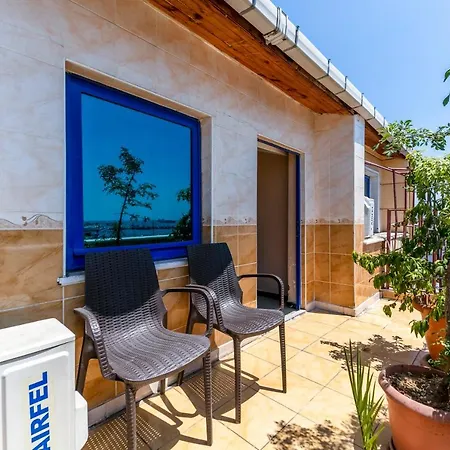 Hotel Uemit
